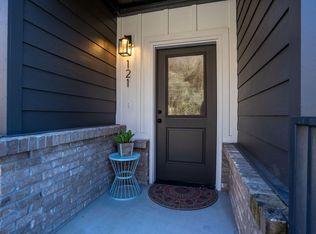 899 Cherokee Blvd #121, Chattanooga, TN 37405