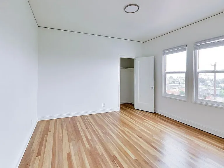 3719 Emerson St #9 — Photo 14