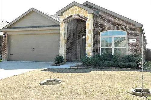 1123 Rainer Dr Photo 1