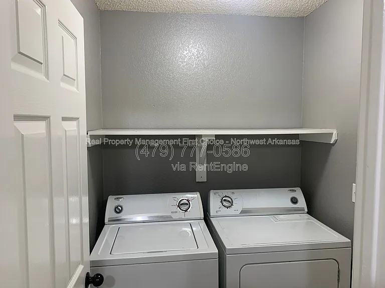 509 E Pinion St — Photo 5