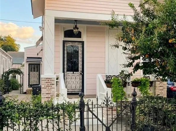 4606 Constance St, New Orleans, LA 70115