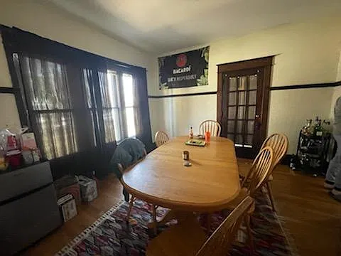 5 bed, $3,000 — Photo 4