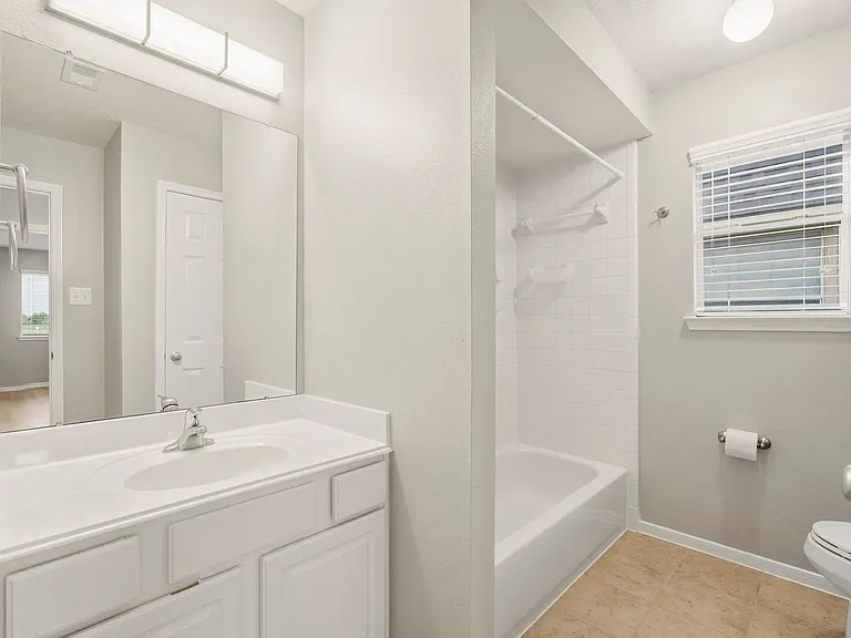 22418 Bridgestone Ridge Dr — Photo 20