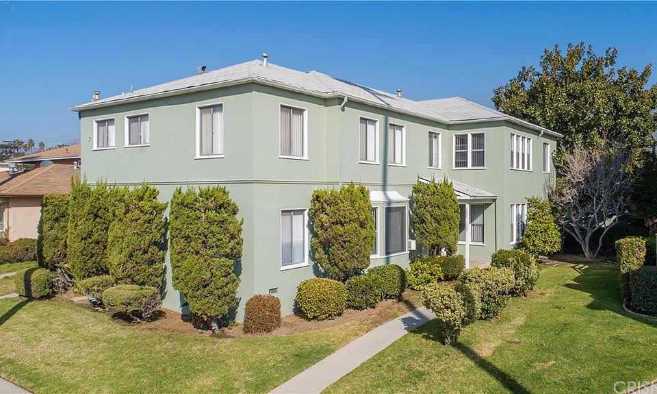 1st image of 1037 W Glenoaks Blvd