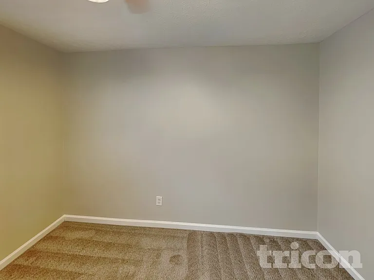 580 River Walk — Photo 11