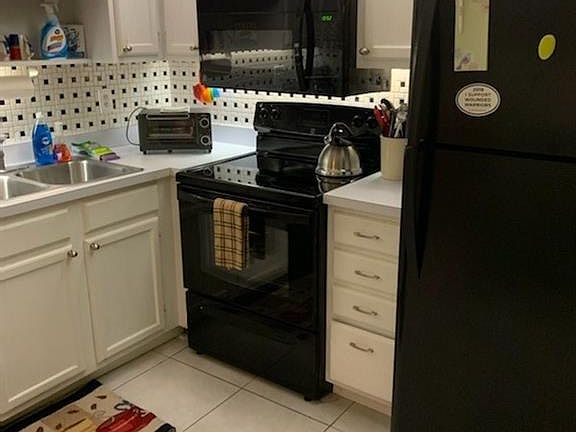 4th image of 104 Royal Oak Dr