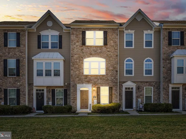 11 Stevens Ct, Somerdale, NJ 08083