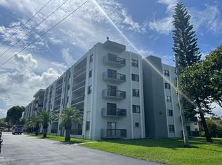 1301 NE 7th St APT 504, Hallandale, FL 33009