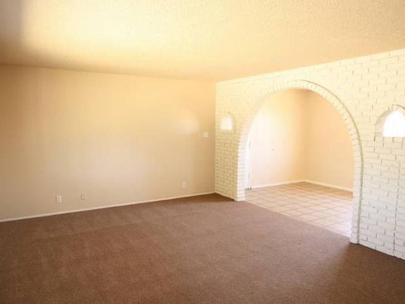 2nd image of 11818 1st Pl