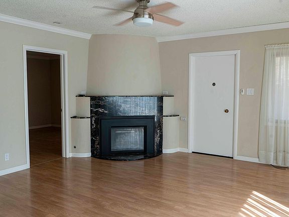 4th image of 100 14th Ave