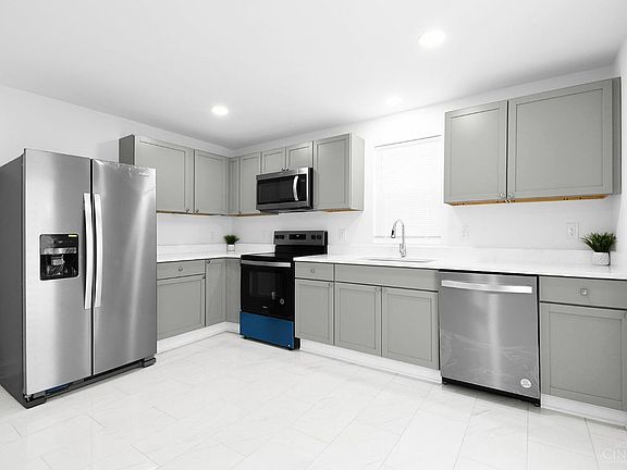 4th image of 1113 Woodside Blvd