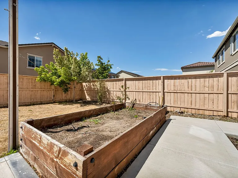 10677 Foxberry Park Dr — Photo 79
