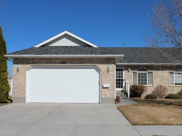 2927 S Stonehaven Cir, Ammon, ID 83406