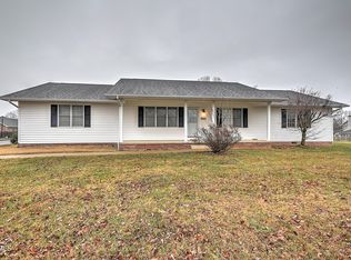 3103 Vicksburg Rd, Johnson City, TN 37604