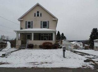 1945 Hanna St, New Castle, PA 16102
