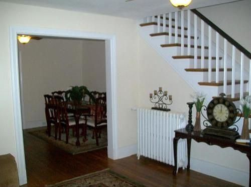 4th image of 1031 Tilden St