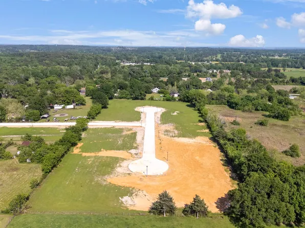 107 W Teal Dr, Troup, TX 75789