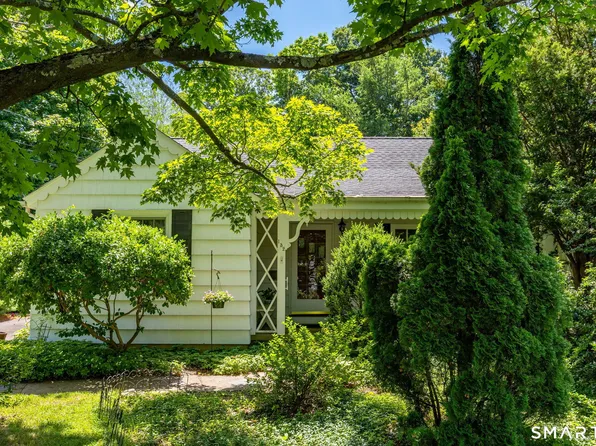 132 Fern Hill Road, Bristol, CT 06010