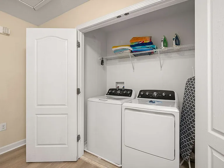 Washer/Dryer
