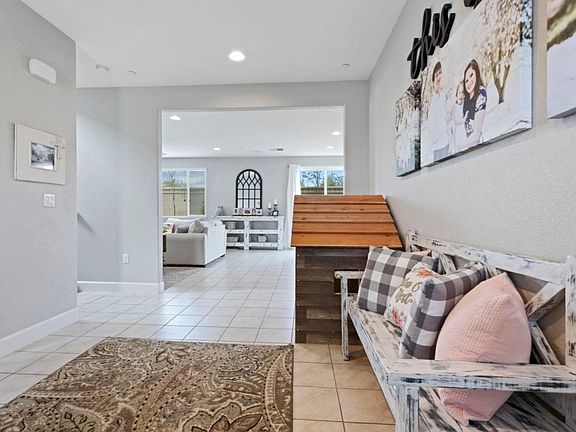 3rd image of 2357 Madison Pl