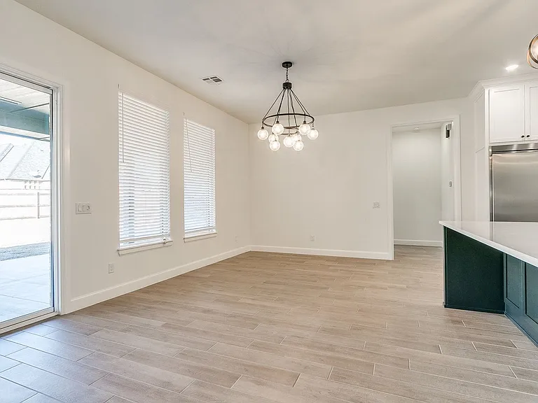 4405 Las Colinas Ln — Photo 12