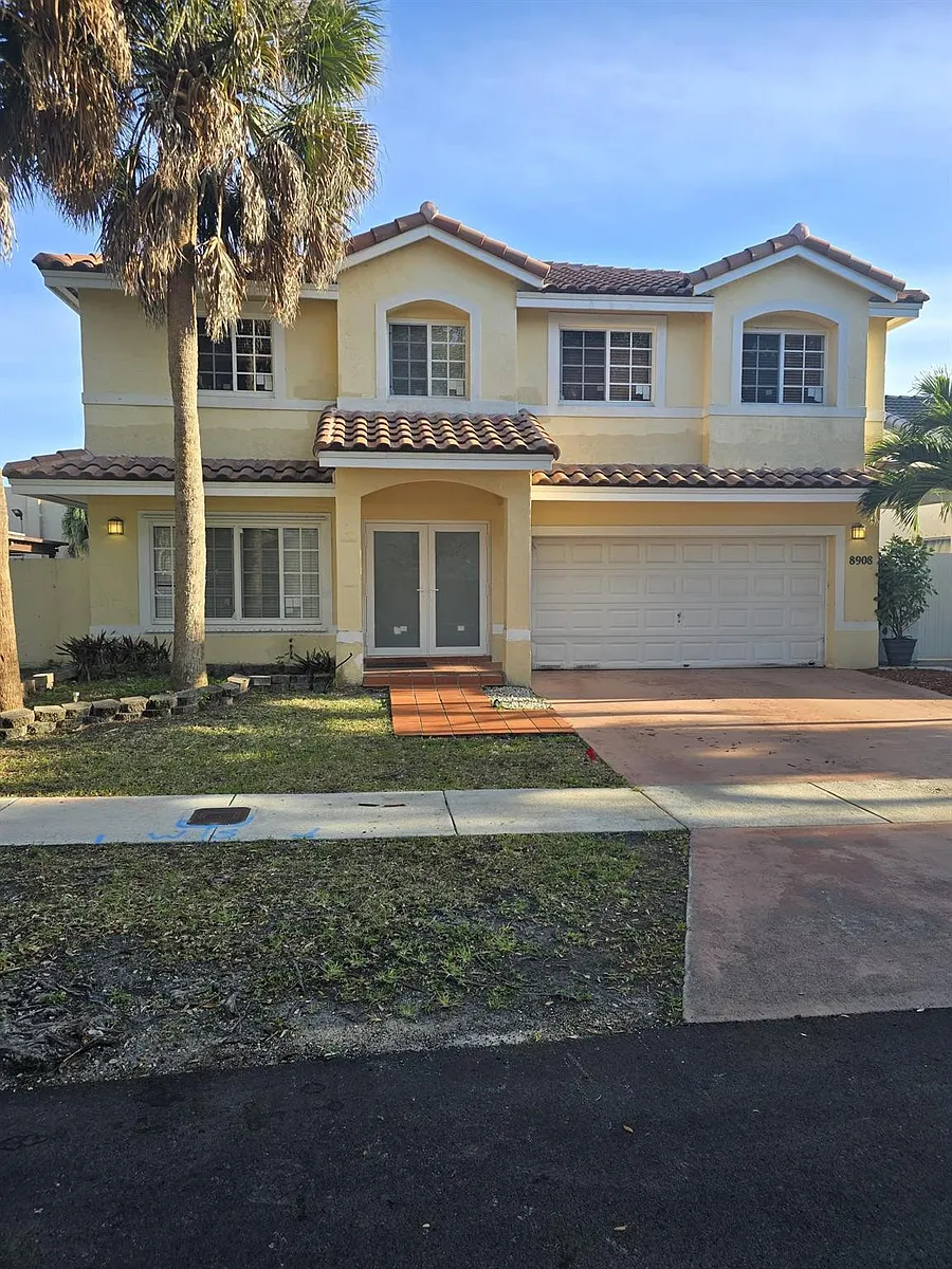 Building Photo - 8908 NW 187th St