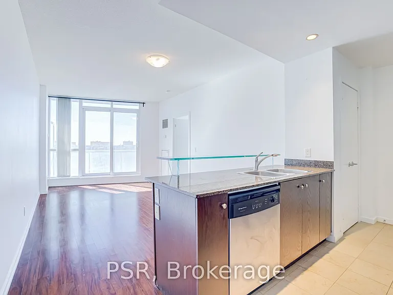 218 Queens Quay W #1506 — Photo 10
