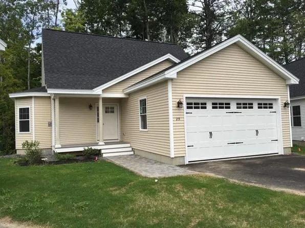 29 Cottage Court #4, Gorham, ME 04038