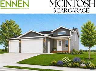 306 Paragon Dr, Rapid City, SD 57703