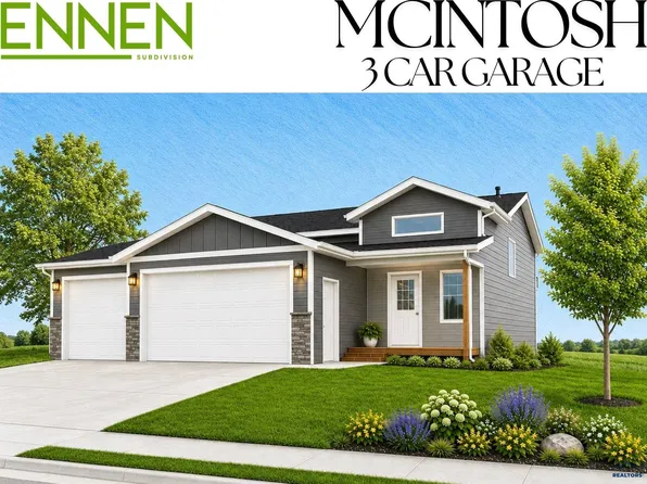 306 Paragon Dr, Rapid City, SD 57703