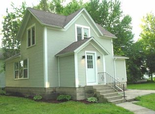 411 3rd St, Grafton, IA 50440