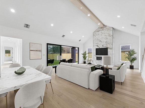 5th image of 1302 Springrock Ln