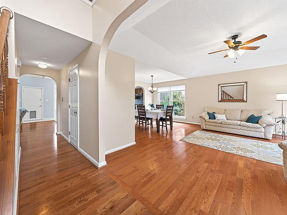 2nd image of 3309 Forest Grove Ct