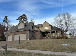 2144 Duffers Ln, Evansville, IN 47725