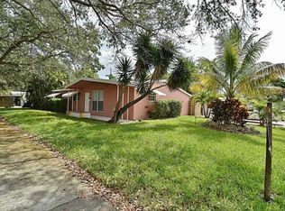 7060 Park St, Hollywood, FL 33024