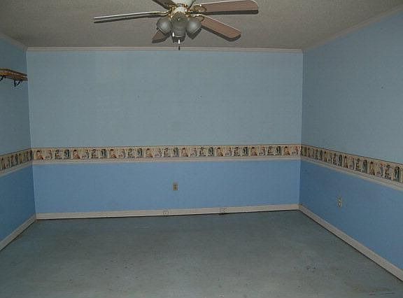 2nd image of 134 W Lynne Dr