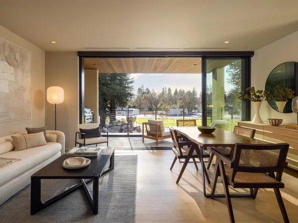 151 Sawmilll Circle #204, Healdsburg, CA 95448