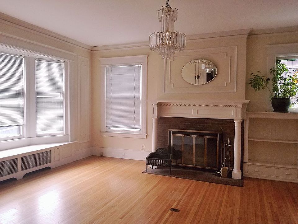 Oak hardwood floors 