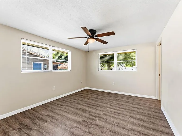 7814 Talisman Dr — Photo 17
