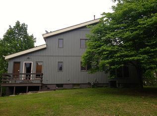 3930 Marion Johnson Rd, Albany, OH 45710