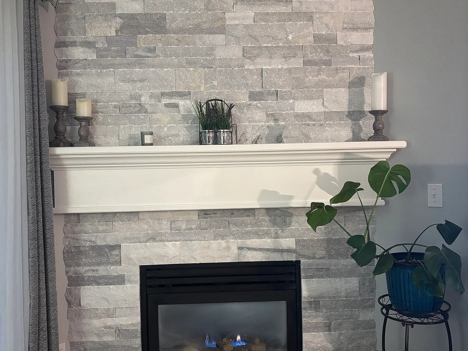2 bed, 1300 sqft, $1,900 — Photo 4