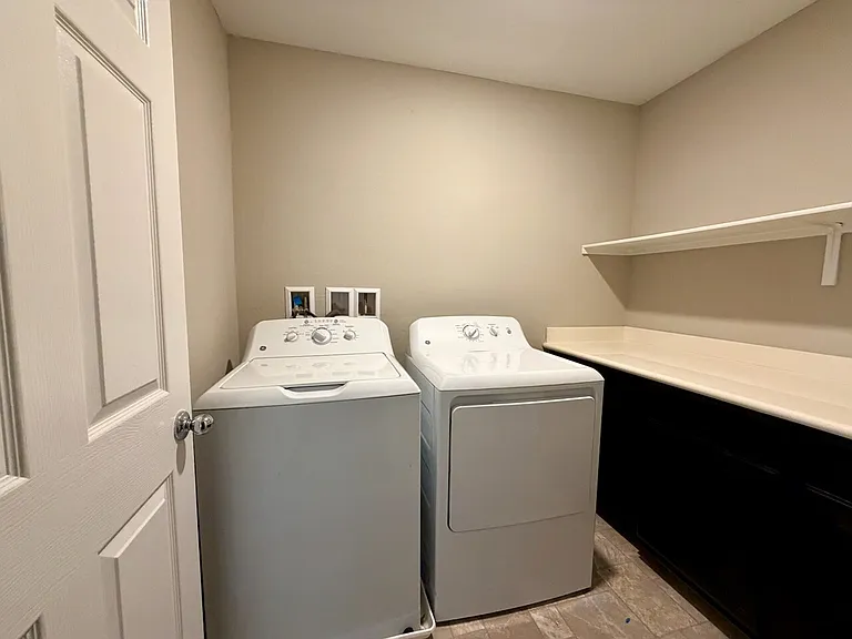3832 Autumn America Pl — Photo 35
