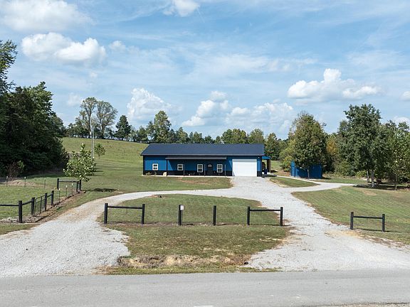2nd image of 698 Ben Thompson Rd