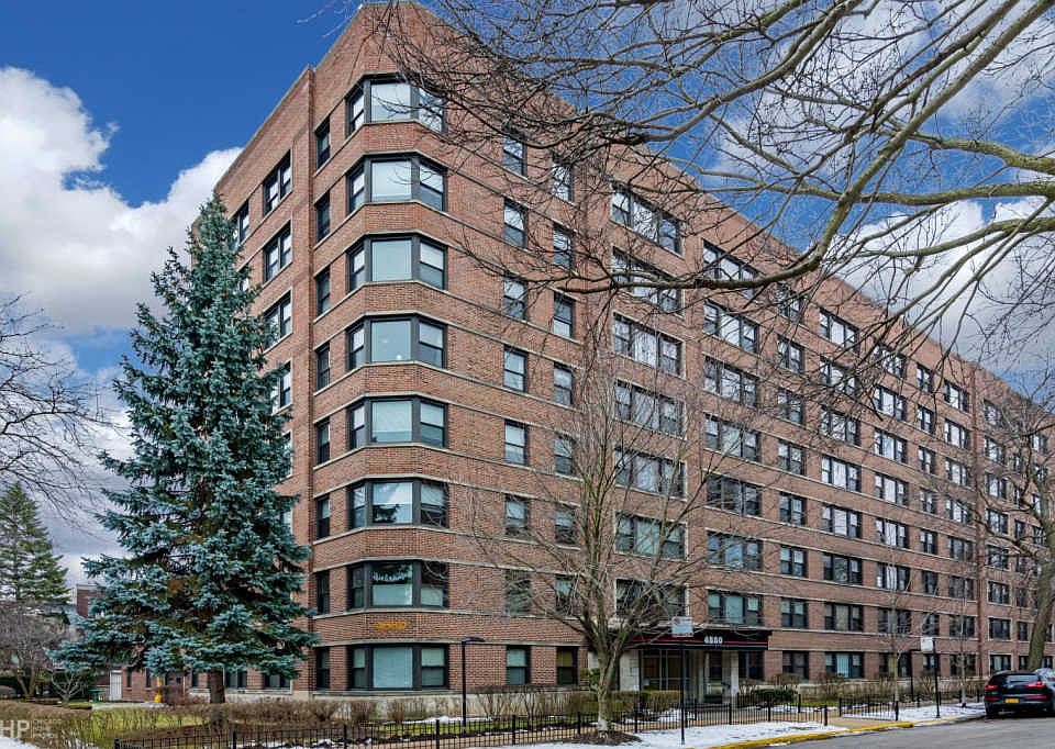 1st image of 4880 N Marine Dr APT 302