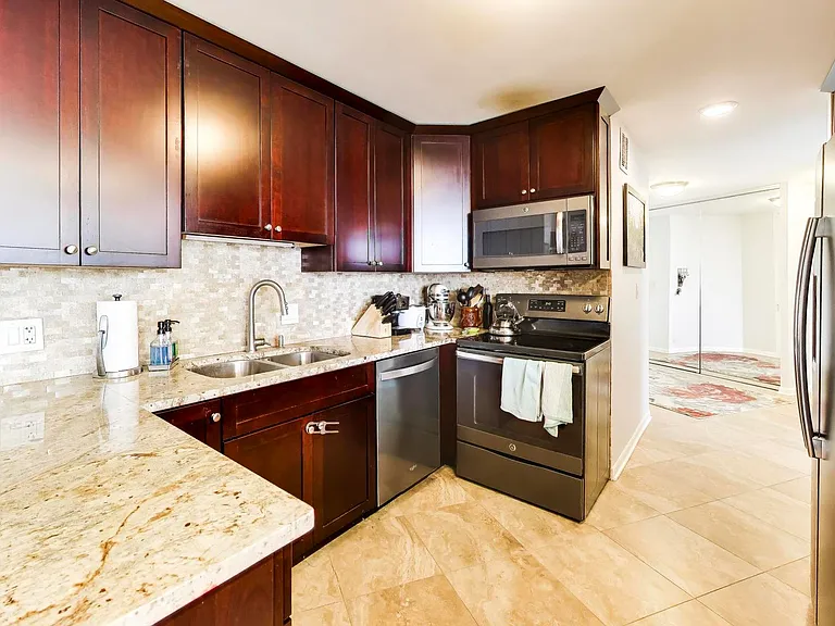 505 N Lake Shore Dr #2412 — Photo 8