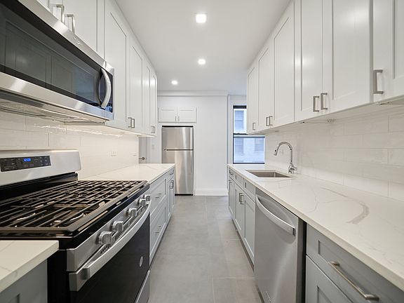 5th image of 600 W 111th St #5D
