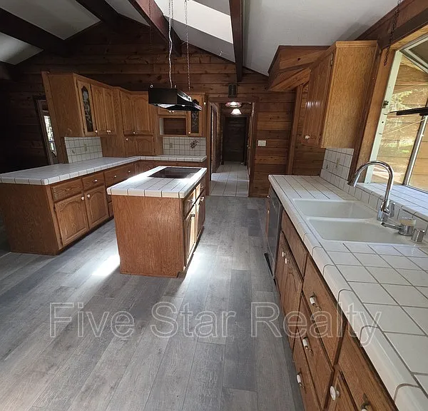 14975 Chattering Pines Rd — Photo 5