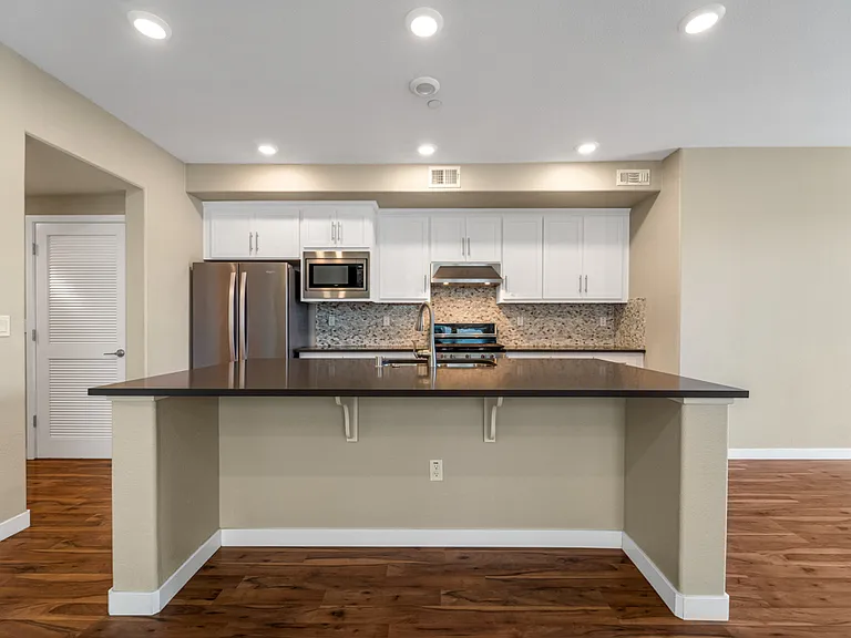 1851 Dobbin Dr — Photo 6