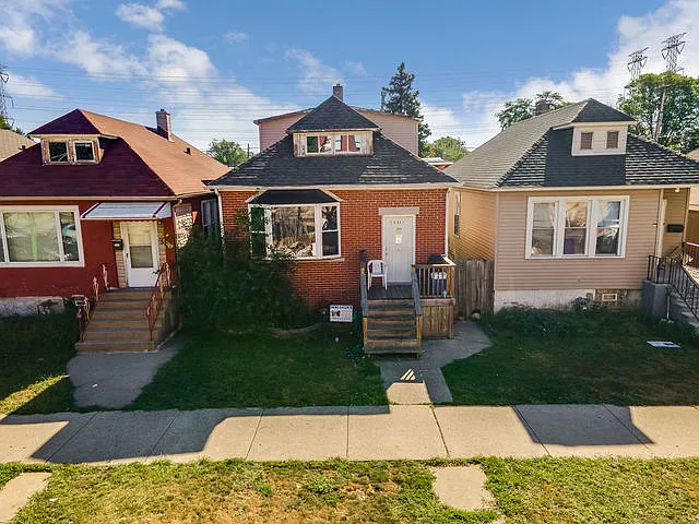 13221 S Buffalo Ave photo 1