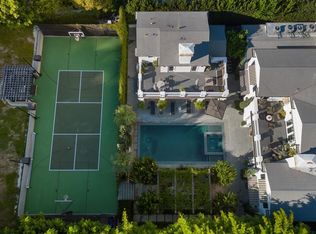 3737 Longridge Ave, Sherman Oaks, CA 91423